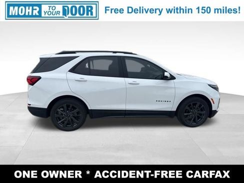 Used 2022 Chevrolet Equinox RS w/ LPO, Floor Liner Package image 5