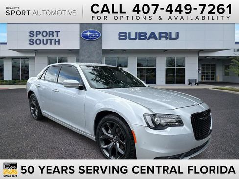 Used 2023 Chrysler 300 S RWD image 1