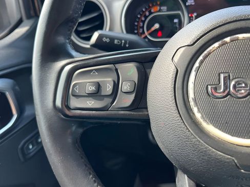 Used 2018 Jeep Wrangler Unlimited Sport S image 28