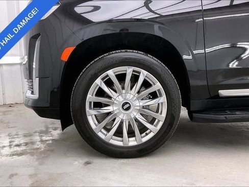 Used 2021 Cadillac Escalade Premium Luxury w/ Performance Package AWD/4WD image 10