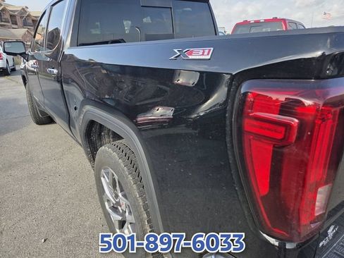 Used 2025 GMC Sierra 1500 SLT w/ SLT Premium Package AWD/4WD image 8