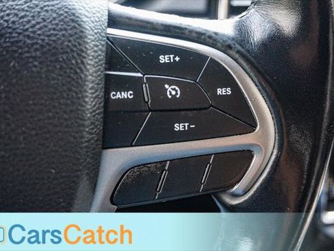 Used 2021 Jeep Grand Cherokee Limited AWD/4WD image 35
