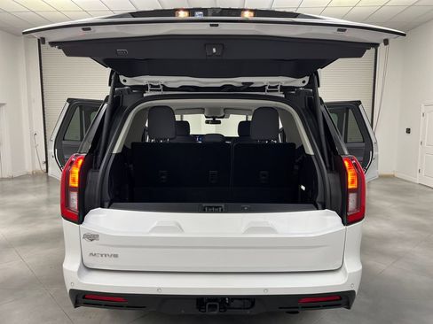 Used 2025 Ford Expedition Active RWD image 45