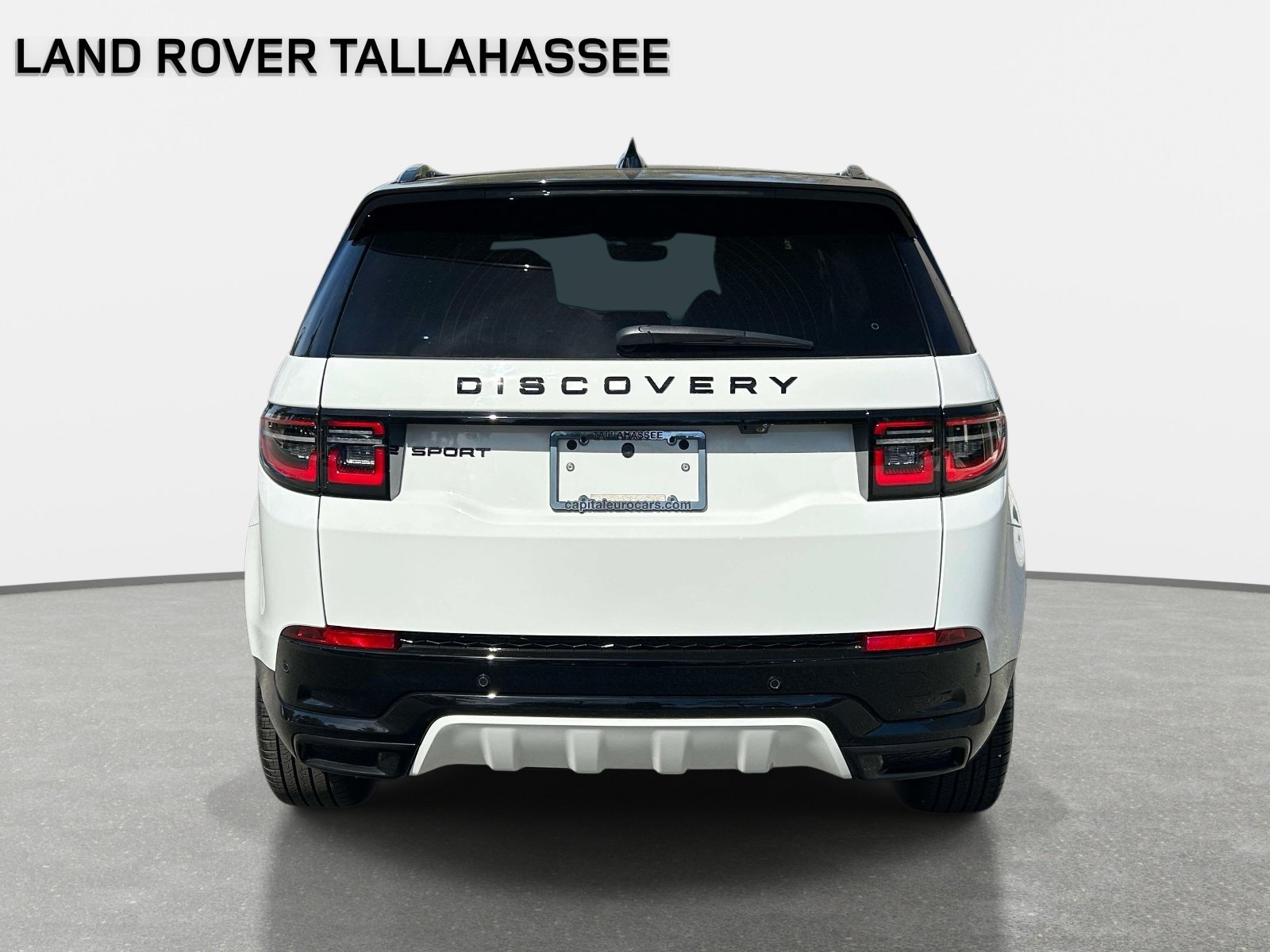 Used 2026 Land Rover Discovery Sport Landmark AWD/4WD image 6