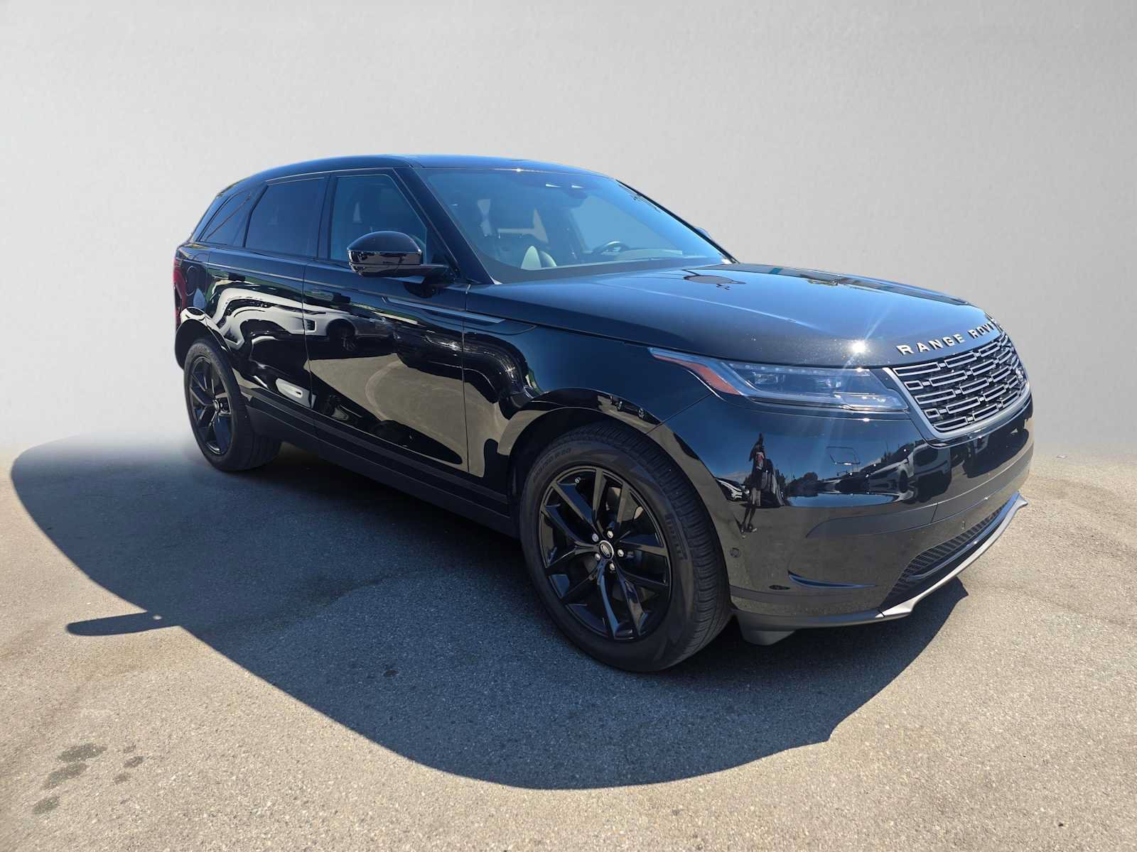 Used 2026 Land Rover Range Rover Velar S AWD/4WD image 7