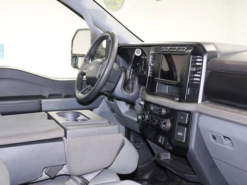 Used 2024 Ford F250 XLT image 32