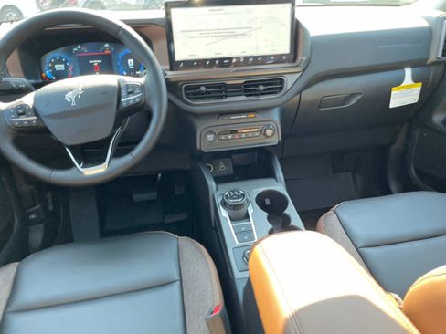 New 2025 Ford Bronco Sport Outer Banks w/ Outer Banks Tech Package+ image 8