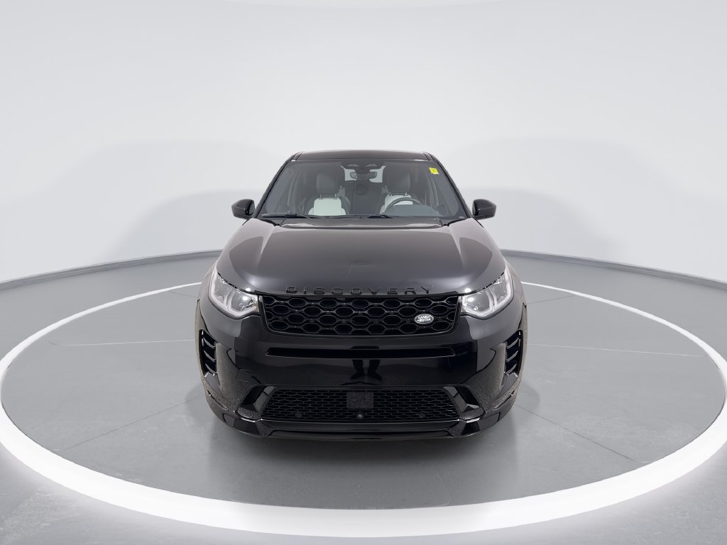 Used 2025 Land Rover Discovery Sport Dynamic SE AWD/4WD image 3