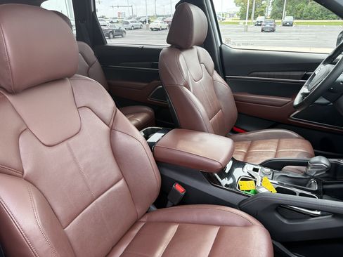 Used 2023 Kia Telluride SX AWD/4WD image 47