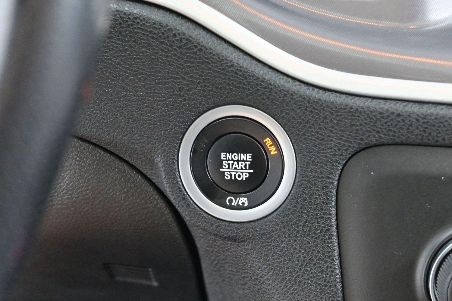Used 2022 Dodge Charger Scat Pack RWD image 21