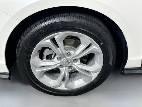 New 2026 Honda Accord LX image 22