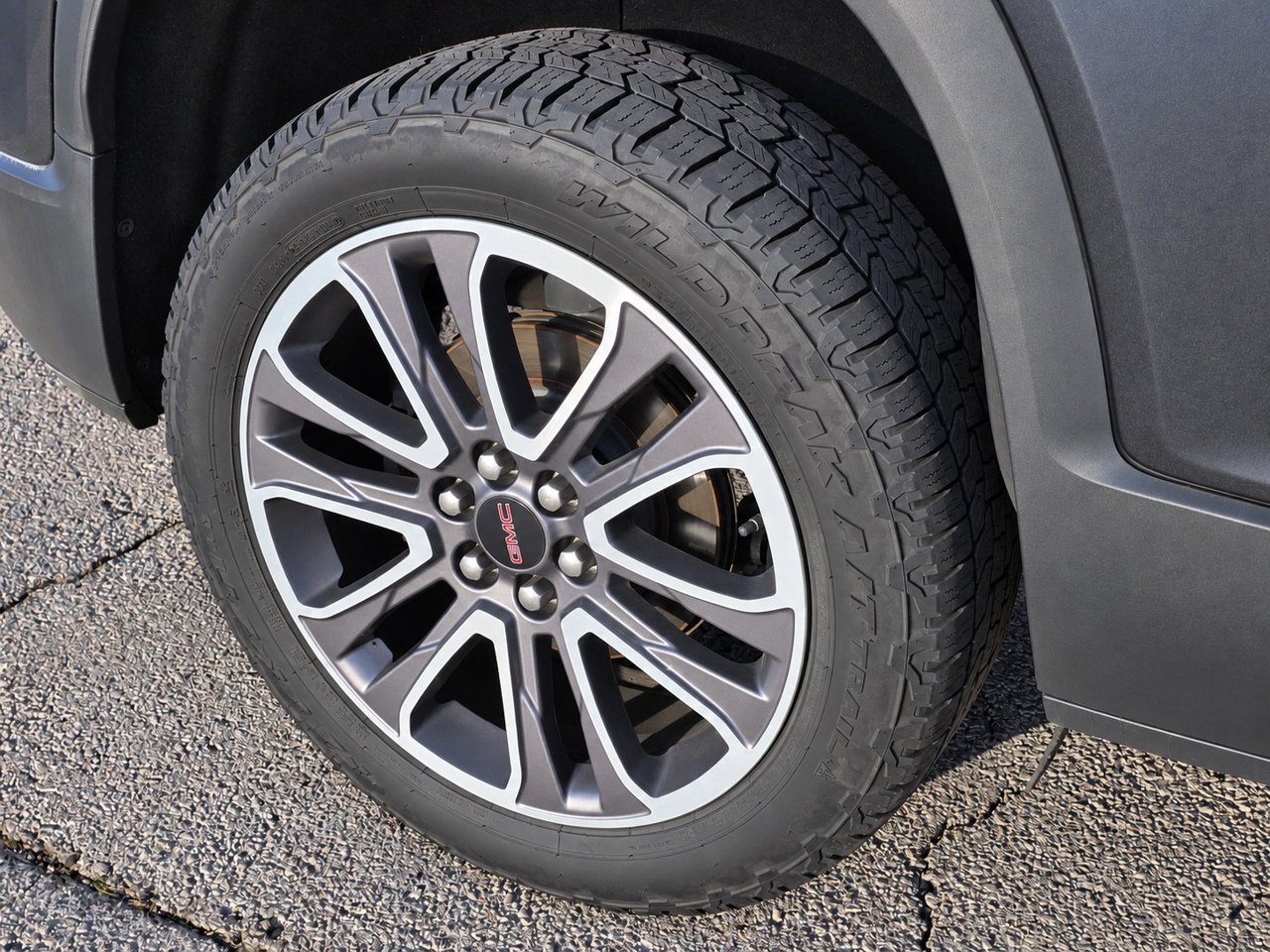 Used 2020 GMC Acadia AT4 w/ LPO, Floor Liner Package AWD/4WD image 10