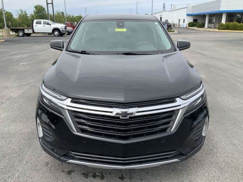 Used 2024 Chevrolet Equinox LT w/ LPO, Floor Liner Package FWD image 3
