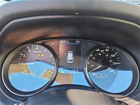 Used 2019 Nissan Rogue SV image 12