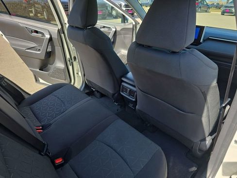 Used 2025 Toyota RAV4 XLE w/ Convenience Package image 11