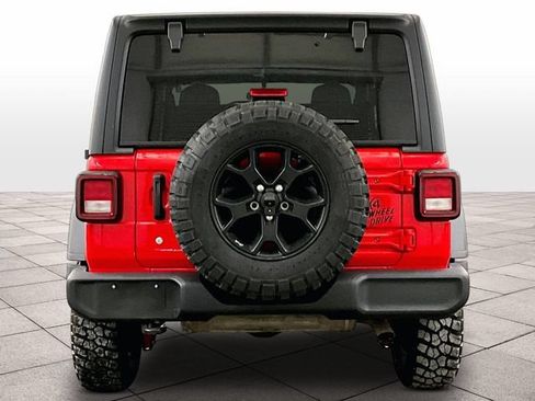 Used 2022 Jeep Wrangler Sport AWD/4WD image 4