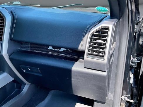 Used 2018 Ford F150 Raptor w/ Equipment Group 802A Luxury AWD/4WD image 27