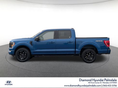 Used 2022 Ford F150 XLT w/ XLT Black Appearance Package image 4