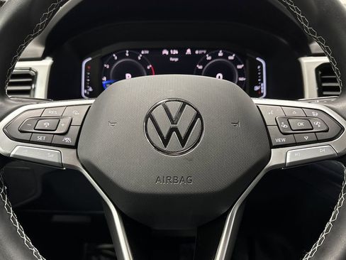 Used 2023 Volkswagen Atlas Cross Sport SEL image 17