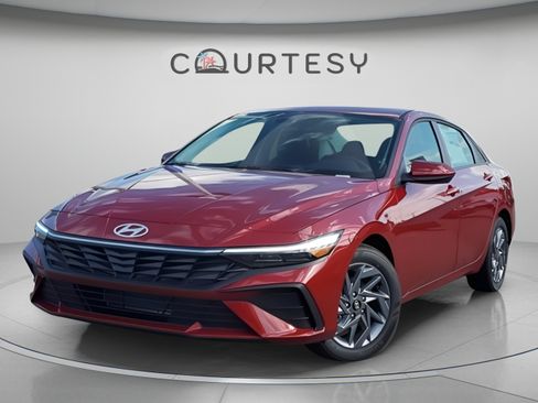 New 2026 Hyundai Elantra Sport w/ Cargo Package FWD image 10