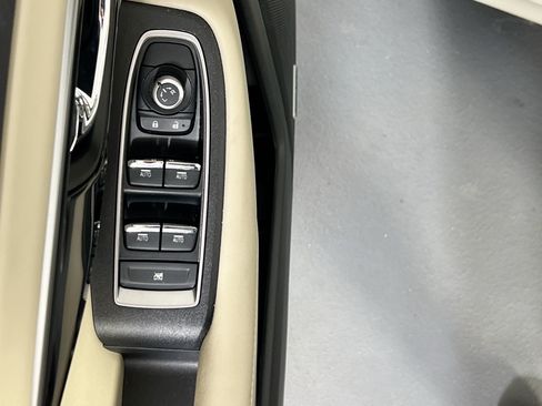 Used 2023 Subaru Legacy Limited AWD/4WD image 18