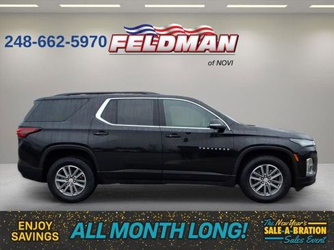 Used 2023 Chevrolet Traverse LT image 7