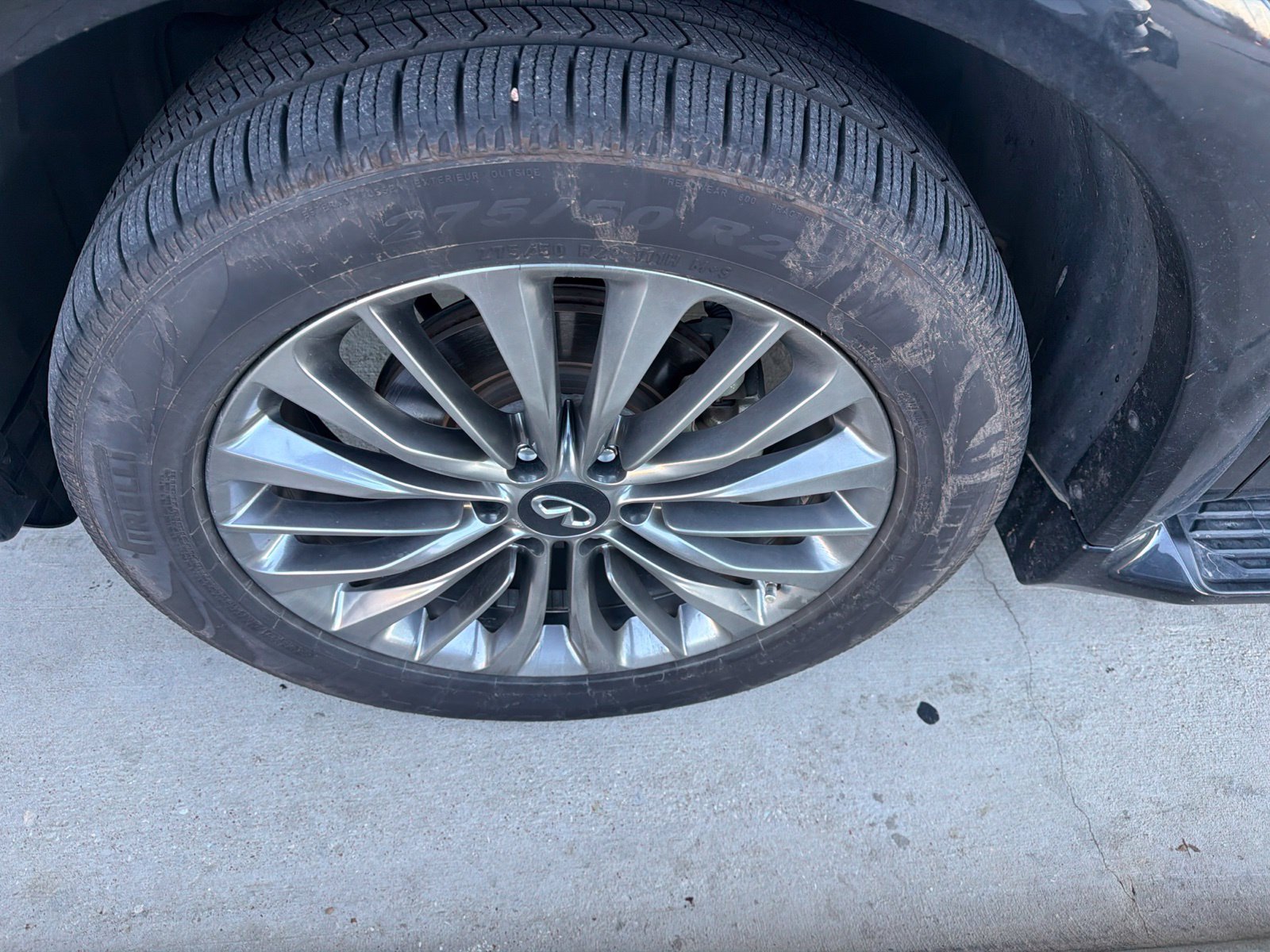 Used 2021 INFINITI QX80 Sensory w/ Cargo Package RWD image 2