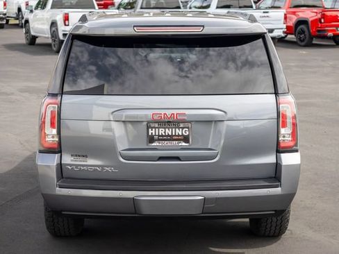 Used 2019 GMC Yukon XL SLT w/ Open Road Package AWD/4WD image 62