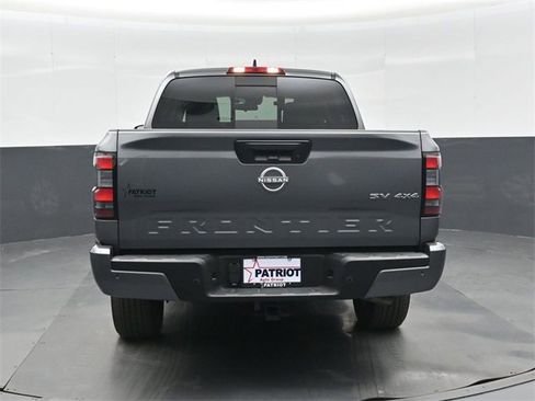 Used 2024 Nissan Frontier SV w/ SV Convenience Package image 5
