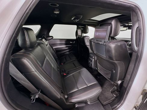 Used 2018 Dodge Durango R/T w/ Technology Group AWD/4WD image 35