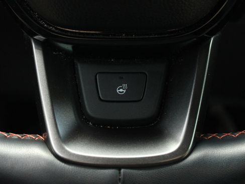Used 2025 Honda Pilot TrailSport image 36