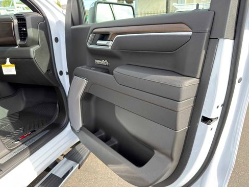 New 2026 Chevrolet Silverado 1500 High Country w/ Technology Package image 11