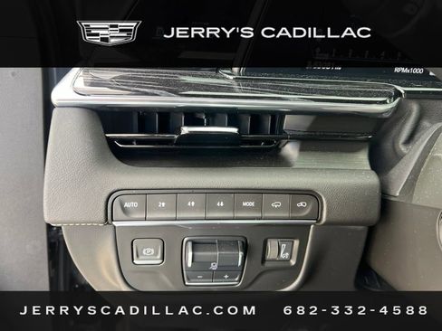 Used 2023 Cadillac Escalade Sport w/ LPO, ONYX Package AWD/4WD image 15