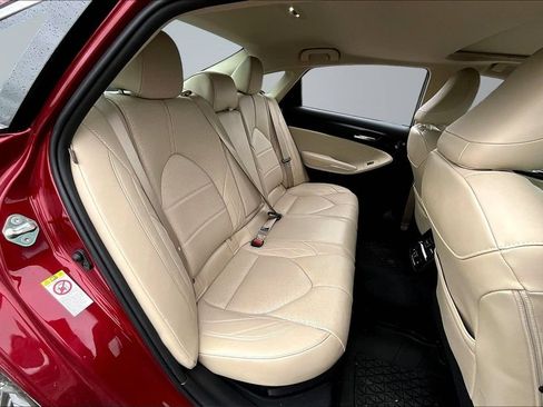 Used 2019 Toyota Avalon Limited w/ Advanced Safety Package FWD image 23
