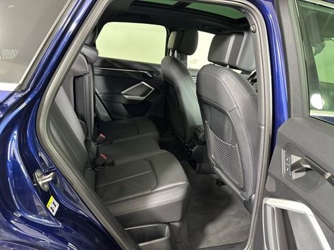 Used 2024 Audi Q3 2.0T Premium image 26