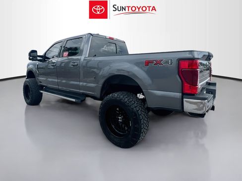 Used 2022 Ford F250 Lariat w/ Lariat Value Package AWD/4WD image 6