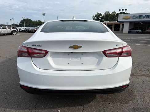 Used 2019 Chevrolet Malibu LT FWD image 4