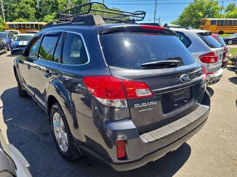Used 2011 Subaru Outback 2.5i Limited AWD/4WD image 5