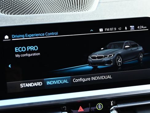 Used 2021 BMW M340i w/ Driving Assistance Package image 36