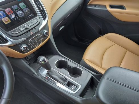 Used 2018 Chevrolet Equinox Premier image 28