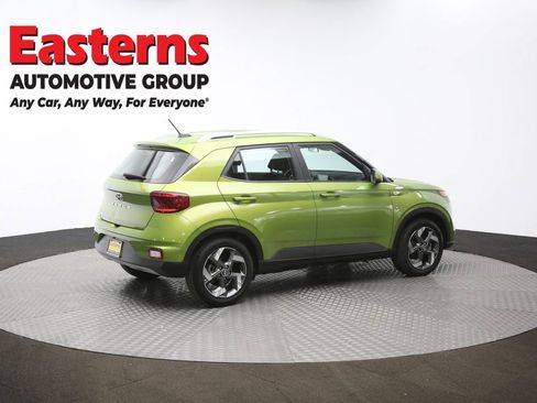 Used 2023 Hyundai Venue SEL w/ Cargo Package image 43