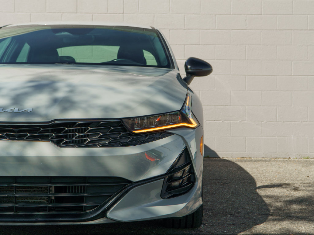 Used 2022 Kia K5 GT-Line AWD/4WD image 12