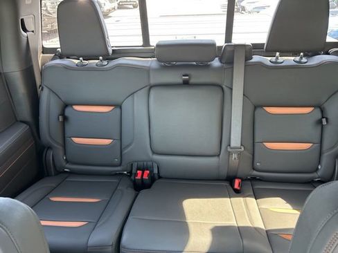 New 2026 GMC Sierra 1500 AT4 w/ AT4 Premium Package AWD/4WD image 30