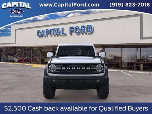 New 2026 Ford Bronco Outer Banks w/ Sasquatch Package AWD/4WD image 7
