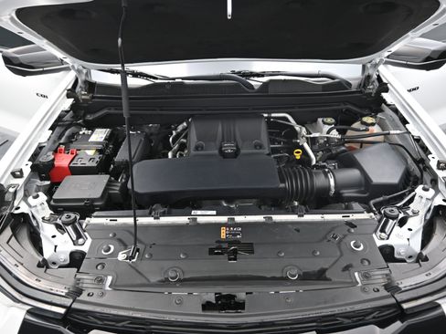 Certified 2023 Chevrolet Colorado ZR2 w/ ZR2 Convenience Package III image 26