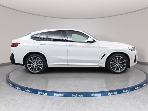 Used 2022 BMW X4 xDrive30i w/ M Sport Package 2 image 5