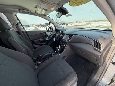 Used 2021 Chevrolet Trax LS w/ Tint and Cruise Package image 22