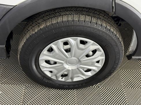 Used 2020 Ford Transit 250 Base image 32