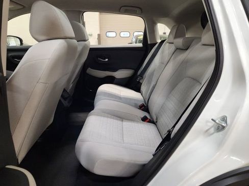 Certified 2023 Honda HR-V LX image 20