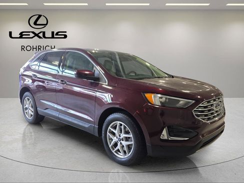 Used 2022 Ford Edge SEL w/ Convenience Package image 3